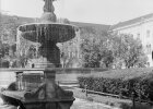 Archivbild: Die Schalenbrunnen am Geschwister-Scholl-Platz vor der LMU um 1935.