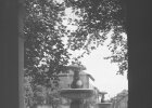 Archivbild: Die beiden Schalenbrunnen vor der LMU im Jahr 1938